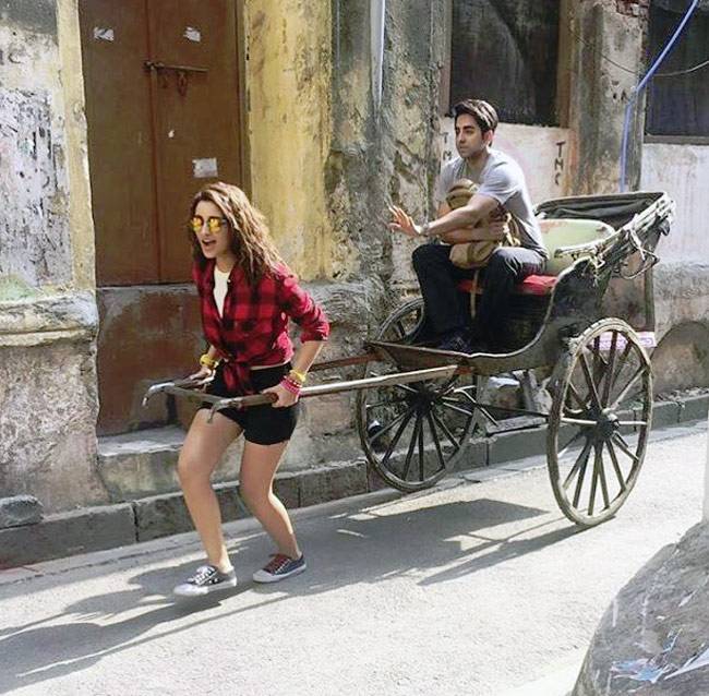 Instagram Update: एक करण की पार्टी, दूसरे की शादी के बाद शो पर मस्ती