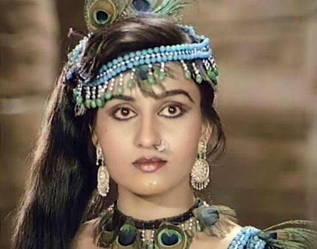 ये हैं इंडस्ट्री की खूबसूरत और जहरीली 'नागिन'