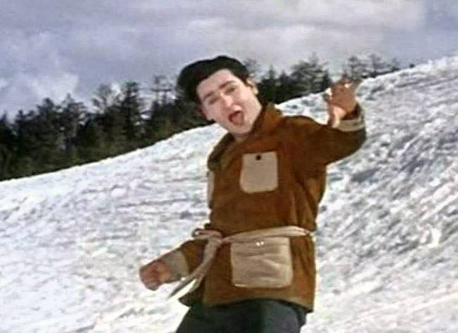 इतना महंगा है सलमान का तौलिया और माधुरी का लहंगा...