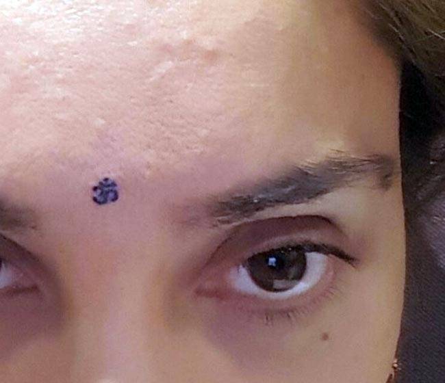 'बिग बॉस' की ये बोल्ड कंटेस्टेंट अब बन गईं है नन...