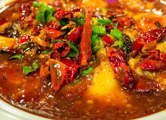 सोने से पहले भूलकर भी न खाएं ये चीजें