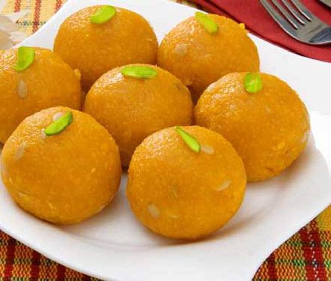 रोज का बस एक उपाय, रखेगा जीवन में सुख और पैसा बनाए