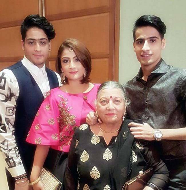 मदर्स डे: ये हैं बॉलीवुड की 10 सिंगल मदर्स, खुद को किया है साबित