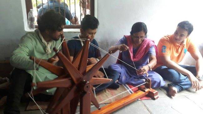 इरफान खान ने बेटे के साथ इस तरह मनाया 'फादर्स डे'