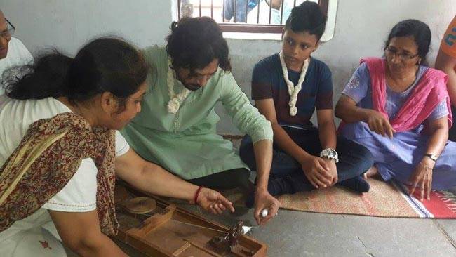 इरफान खान ने बेटे के साथ इस तरह मनाया 'फादर्स डे'