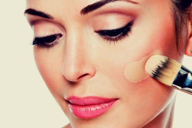 जरूर आजमाएं चेहरे के तिल छिपाने के ये 6 आसान तरीके...