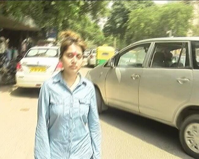 दिल्ली की सड़कों पर भटक रही बॉलीवुड एक्ट्रेस की दर्दनाक कहानी