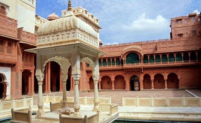 11 शहर जहां दिखते हैं राजस्थान के खूबसूरत रंग...