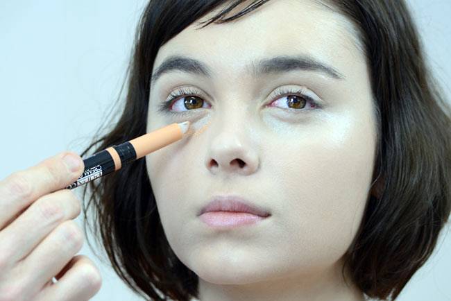 7 मेकअप सीक्रेट पार्टी में सबसे खूबसूरत दिखने के...