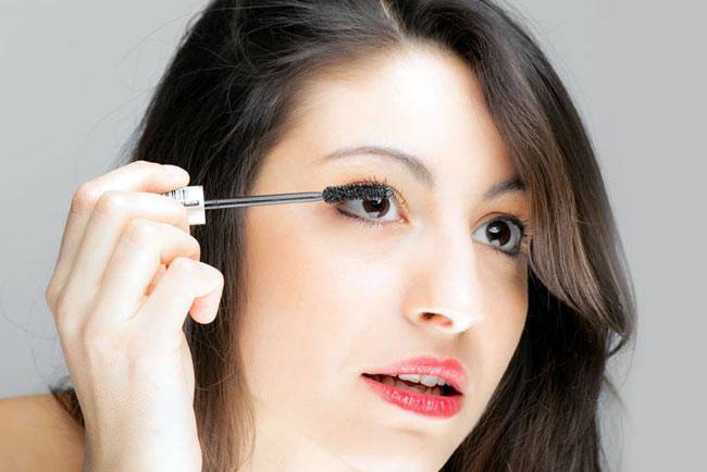 7 मेकअप सीक्रेट पार्टी में सबसे खूबसूरत दिखने के...