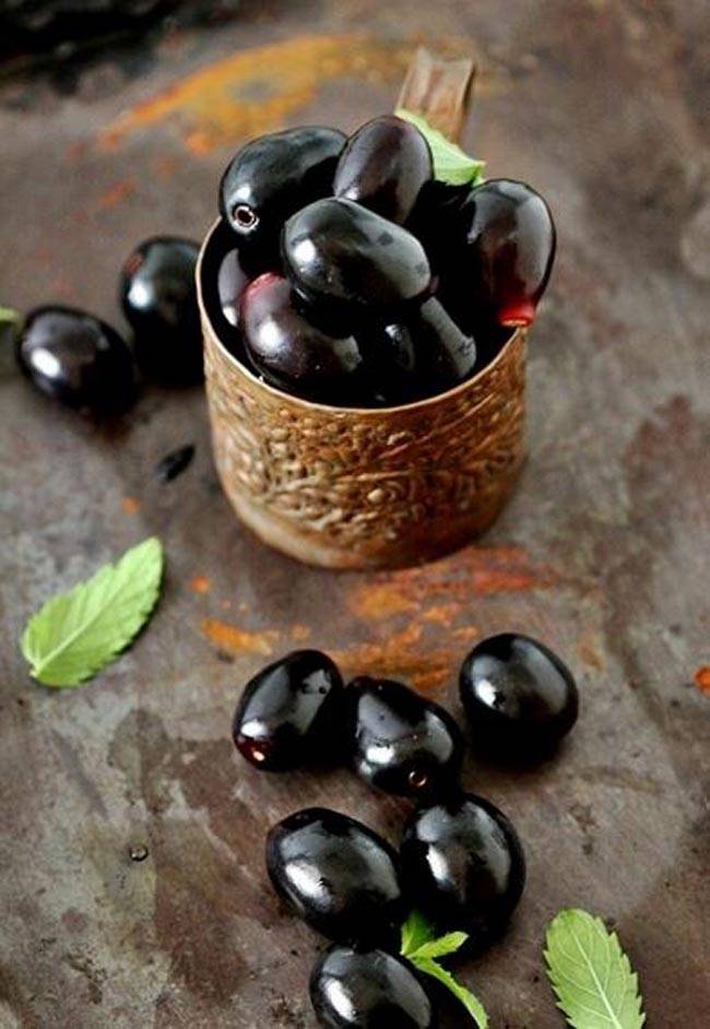 हेल्दी बेबी के लिए प्रेग्नेंट महिलाओं को खाने चाहिए ये फल...