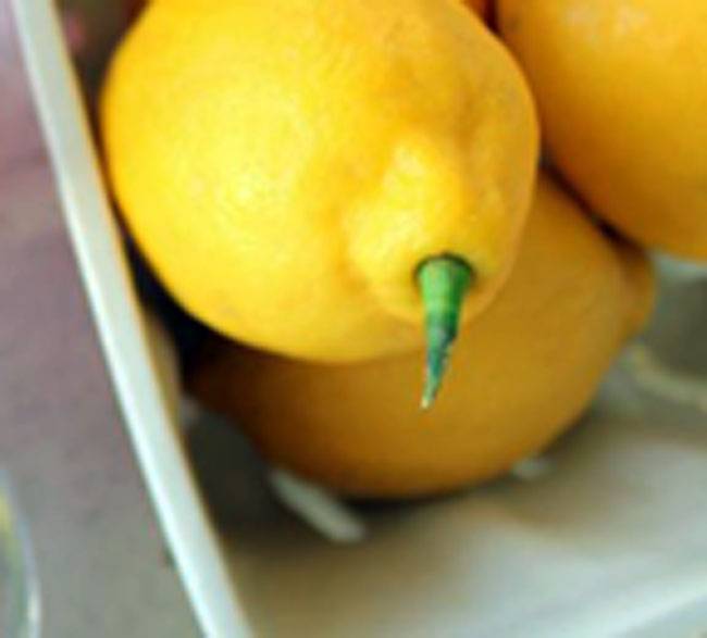 अनार के दानों जैसी खूबसूरती चाहिए तो इसे जरूर पढ़ें...