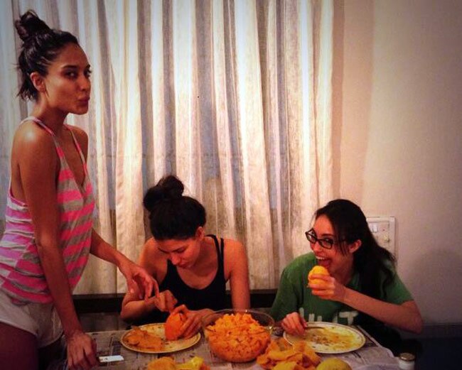 खूबसूरत लीजा हेडन Happy birthday