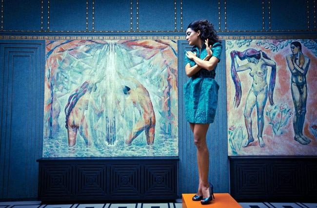 खूबसूरत लीजा हेडन Happy birthday