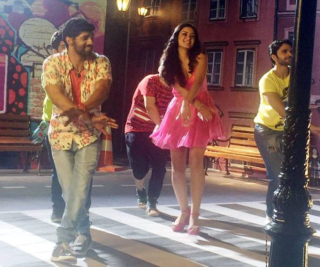 मरयम जकारिया की आइटम सॉन्ग के साथ बॉलीवुड में वापसी