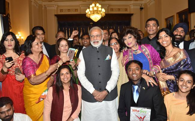 कुछ ऐसा रहा PM मोदी के 5 देशों का दौरा