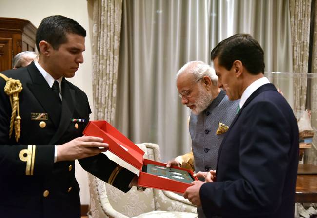 कुछ ऐसा रहा PM मोदी के 5 देशों का दौरा