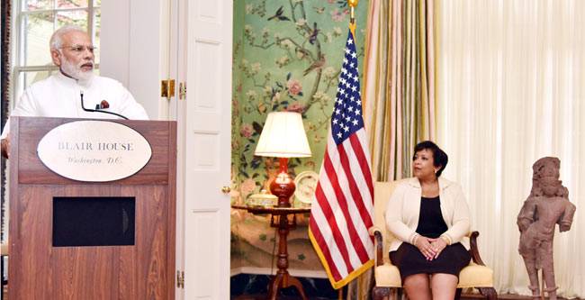 ...जब US पहुंचे पीएम, लगे मोदी-मोदी के नारे