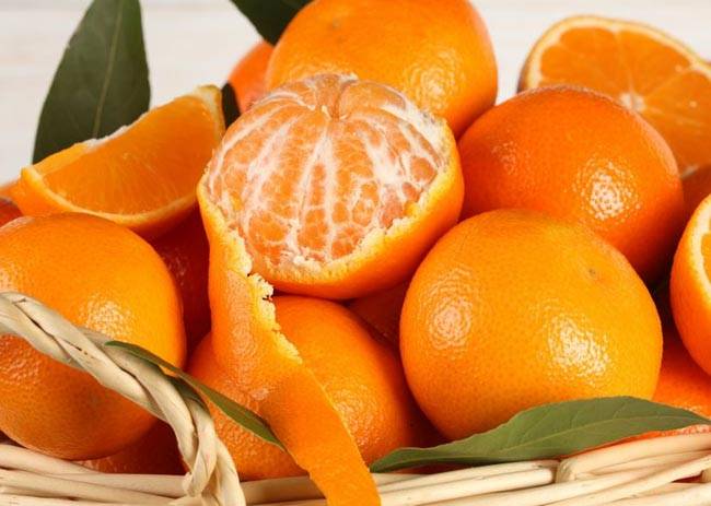 हेल्दी बेबी के लिए प्रेग्नेंट महिलाओं को खाने चाहिए ये फल...