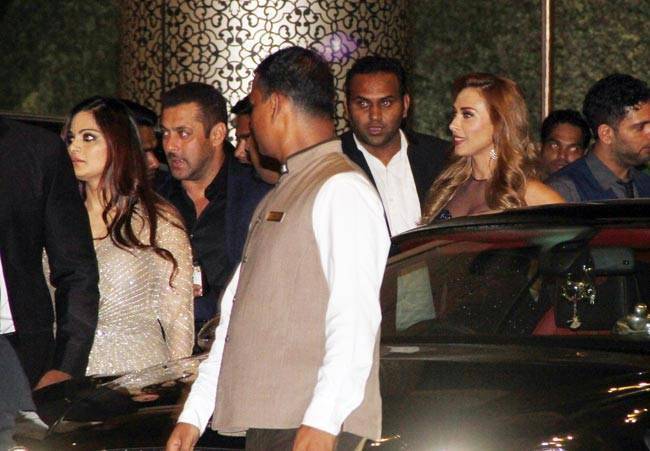 बयान से लेकर वो तस्वीरें जो 'सुल्तान' को सुर्खियों में लाईं