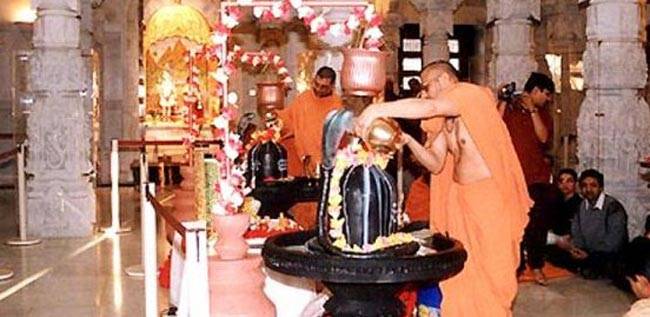 शि‍व पूजन में इन 10 बातों का रखें ख्‍याल...