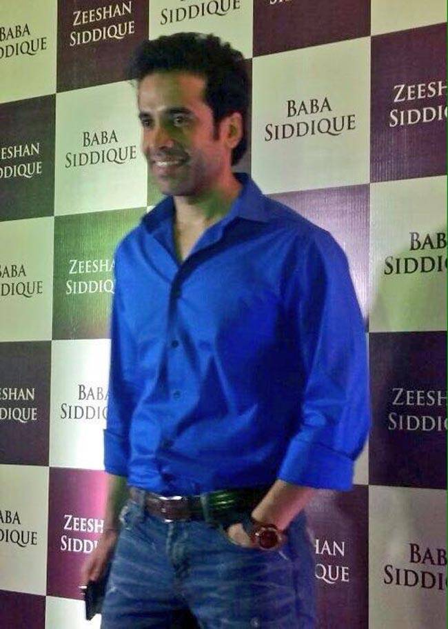 नए हेयरस्टाइल में कहां दिखे सलमान, जानें यहां...