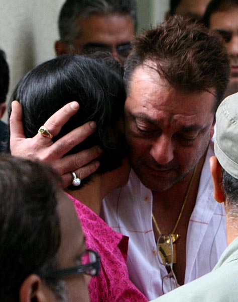 संजय दत्त के B'day पर देखें उनकी अनदेखी तस्वीरें