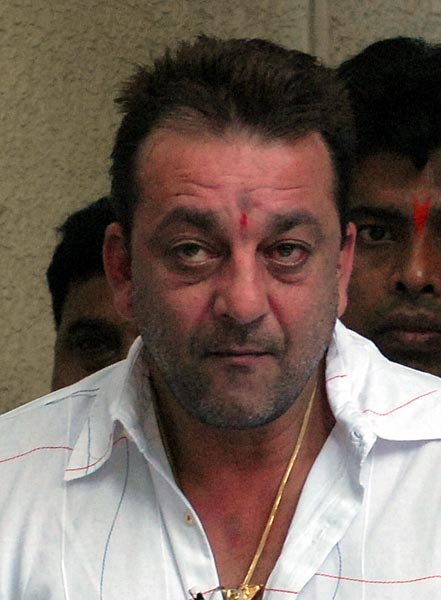 संजय दत्त के B'day पर देखें उनकी अनदेखी तस्वीरें