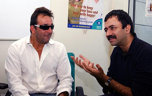 संजय दत्त के B'day पर देखें उनकी अनदेखी तस्वीरें