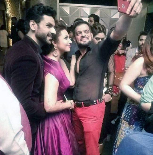 मुंबई में दिव्यांका और विवेक की रिसेप्शन पार्टी, देखें तस्वीरें