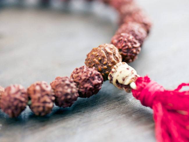 इन मंत्रों के जाप से करें बजरंग बली को प्रसन्‍न...