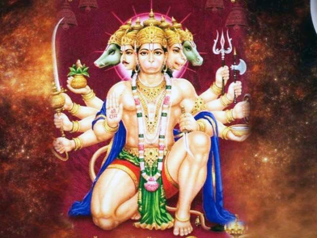 इन मंत्रों के जाप से करें बजरंग बली को प्रसन्‍न...