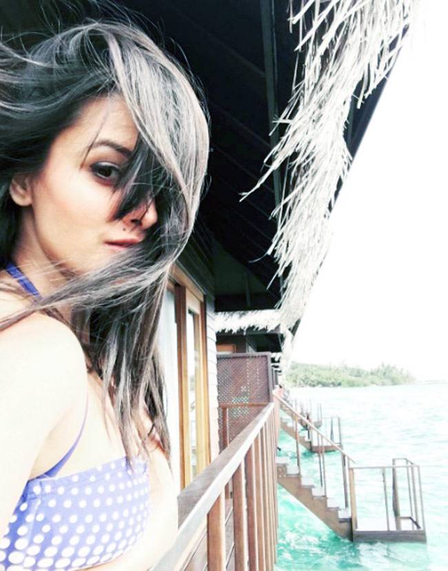 बिकिनी पहन वेकेशन एन्जॉय कर रहीं हैं टीवी की ये बहू...