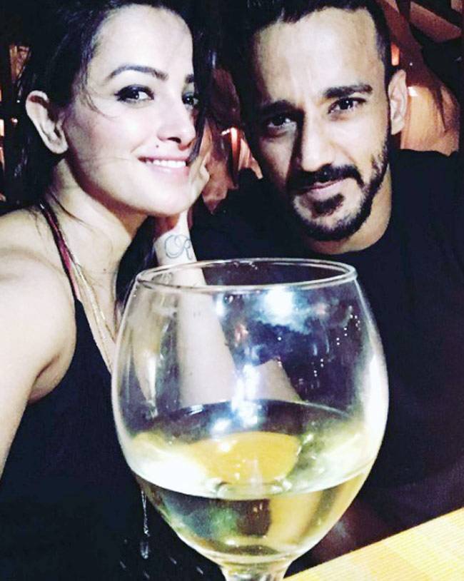 बिकिनी पहन वेकेशन एन्जॉय कर रहीं हैं टीवी की ये बहू...