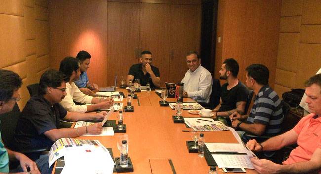 भविष्य के 'रोडमैप' पर कुंबले संग चले धोनी और कोहली