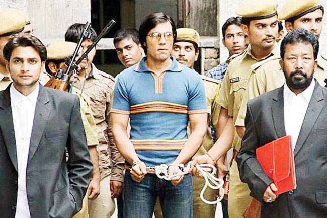 बॉलीवुड में असल जिंदगी के क्रिमिनल्स और क्राइम पर बन चुकी हैं ये फिल्में