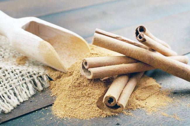 हार्ट अटैक से बचना है तो खाएं ये 5 मसाले...