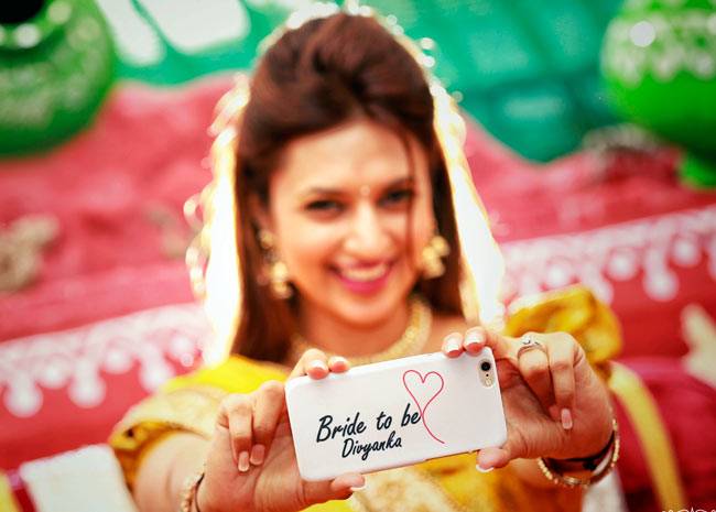 दिव्यांका की शादी की रस्में हुई शुरू, देखें हल्दी की बेहतरीन तस्वीरें