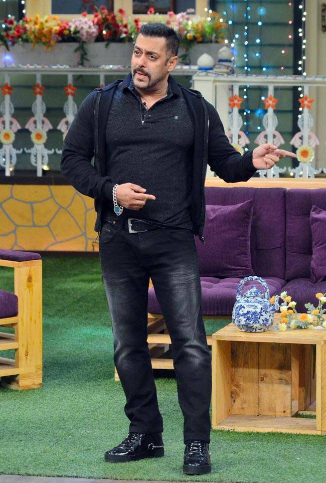 कपिल के शो पर सलमान ने 'बिग बॉस 9' ब्यूटी रोशेल संग लगाए ठुमके