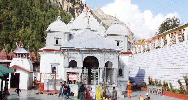 ये हैं भारत की सबसे कठिन धार्मिक यात्राएं...