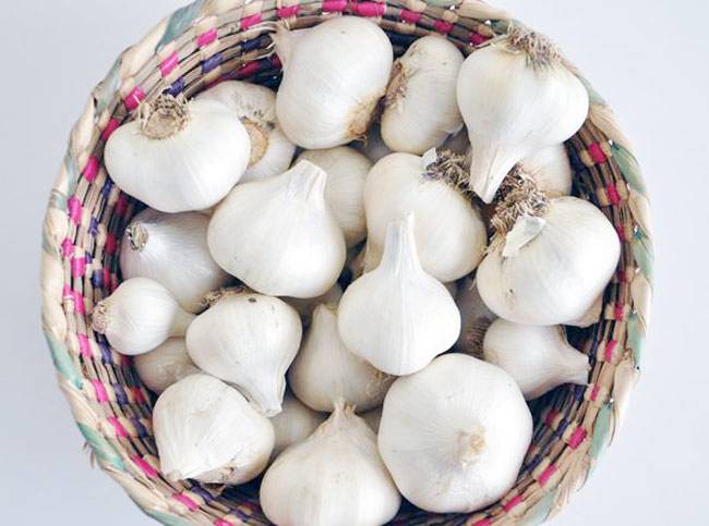 हार्ट अटैक से बचना है तो खाएं ये 5 मसाले...