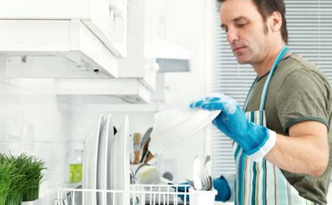 लड़कियों को देखते ही आखिर क्यों बदल जाते हैं लड़के...