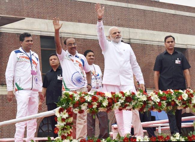 PM मोदी ने 'रन फॉर रियो' के लिए दिखाई हरी झंडी