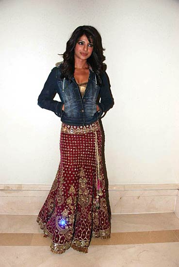 प्रियंका चोपड़ा के B'day पर जानें उनसे जुड़ी कुछ दिलचस्प बातें...