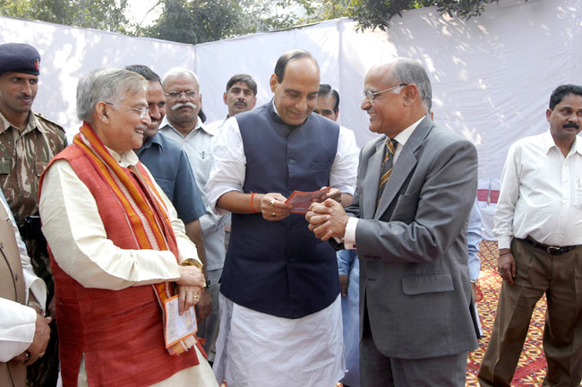 राजनाथ सिंह: प्रोफेसर से 'सियासी गुरु' बनने तक का सफर...