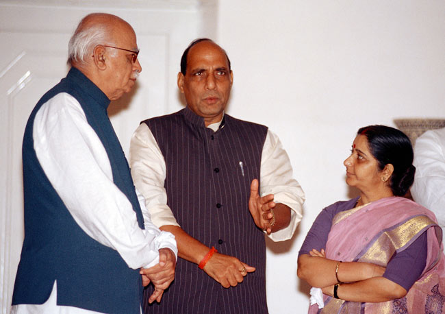 राजनाथ सिंह: प्रोफेसर से 'सियासी गुरु' बनने तक का सफर...