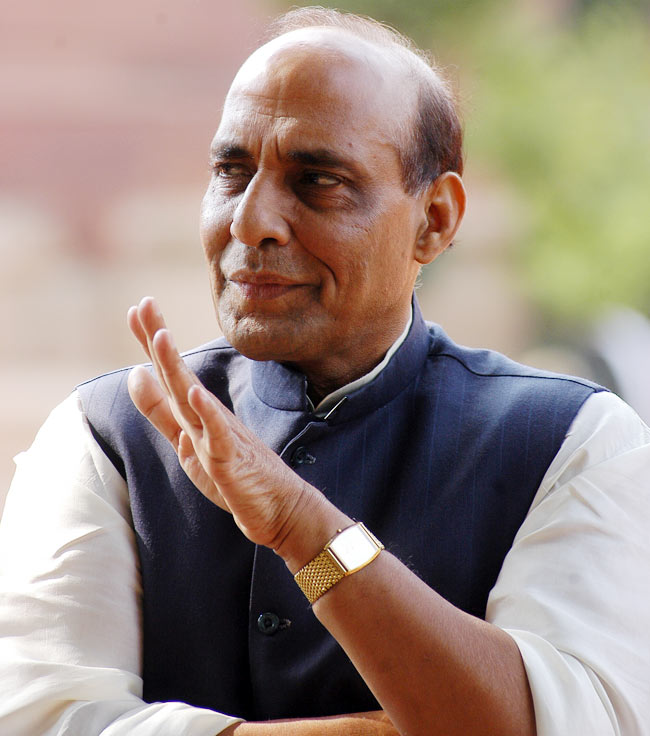 राजनाथ सिंह: प्रोफेसर से 'सियासी गुरु' बनने तक का सफर...