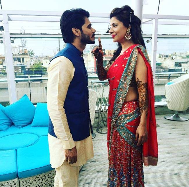 'बिग बॉस' फेम संभावना सेठ की मेहंदी सेरेमनी की तस्वीरें आई सामने