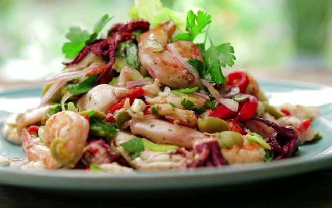 आयोडीन की कमी है तो नमक के अलावा ये 7 चीजें भी खाएं...