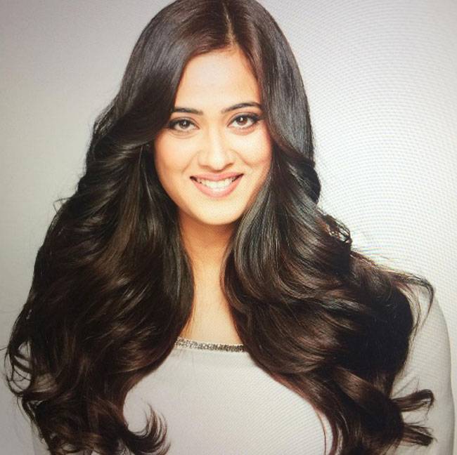 इस साल मां बनने जा रही हैं ये हस्तियां